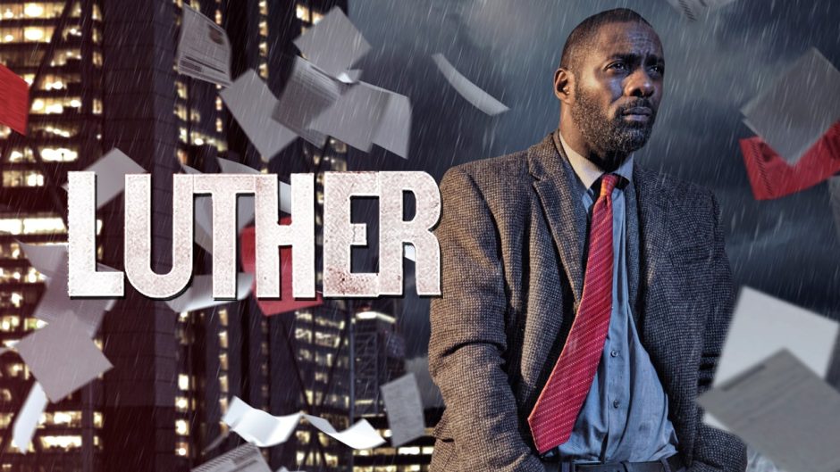 "Luther": Wer mit "Sherlock" bereits durch ist, bekommt mit "Luther" eine hervorragende Alternative spendiert: Die düstere und teils extrem brutale Krimi-Serie spielt ebenfalls in London und besetzt die Hauptrolle des "Luther" fulminant mit Hollywood-Star Idris Elba, der bereits in der HBO-Serie "The Wire" brilliert hat und seitdem auch in vielen großen Hollywood-Filmen wie American Gangster, Takers, Thor, Prometheus, Pacific Rim und "Thor: The Dark World" zu sehen war. Foto: Netflix