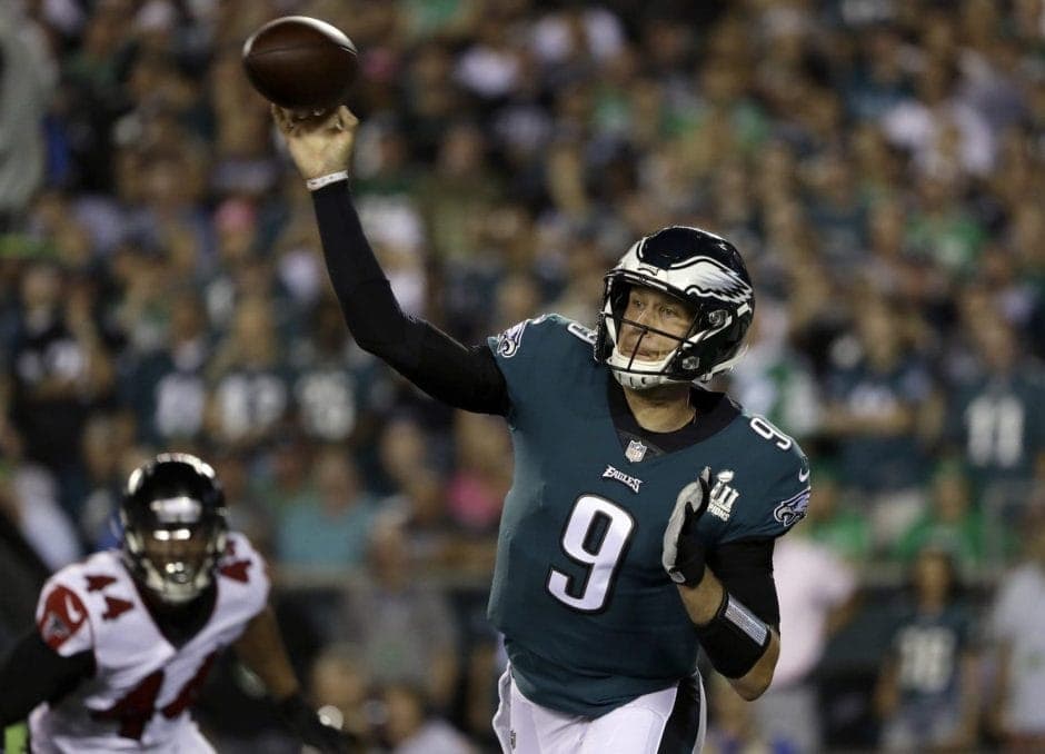 Platz 5Spieler: Nick Foles
Team: Philadelphia Eagles
Position: Quarterback
Gehalt- und Bonuszahlungen: 30,8 Millionen US-Dollar
Werbeeinnahmen: 2 Millionen US-Dollar
Gesamtsumme: 32,8 Millionen US-Dollar
Foto: AP Photo/Matt Rourke