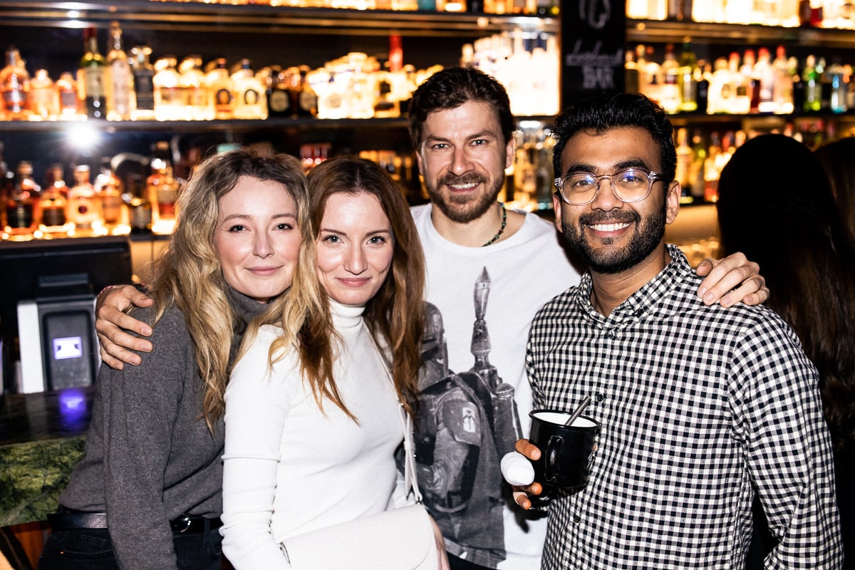 Die Leute in der Elephant Bar waren an diesem Freitag gut drauf!