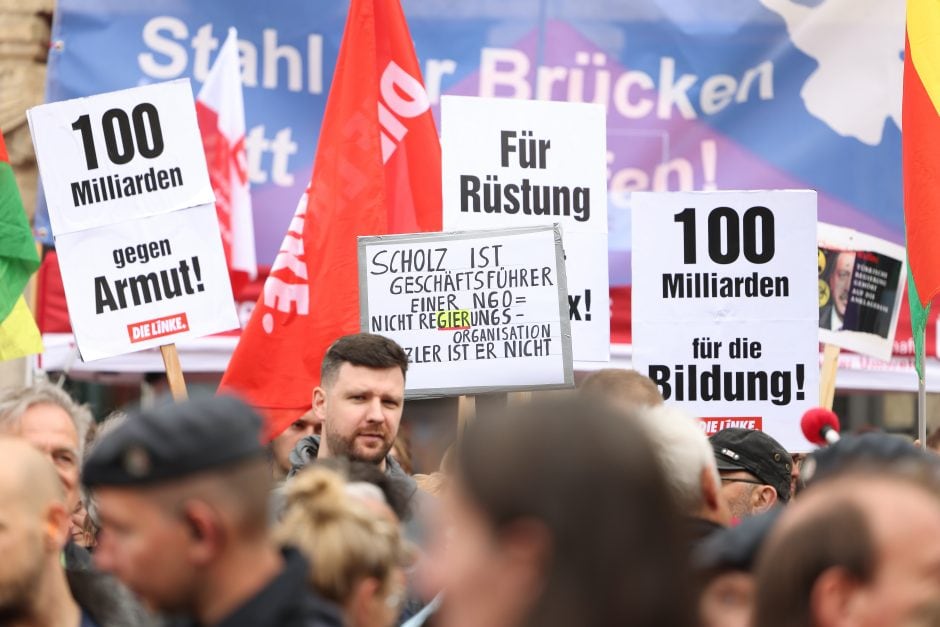 1. Mai Düsseldorf Schilder