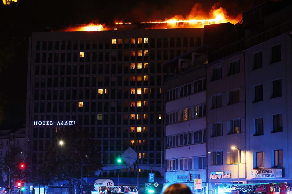 Feuer Hotel Asahi Düsseldorf Sauna Brand Dachgeschoss