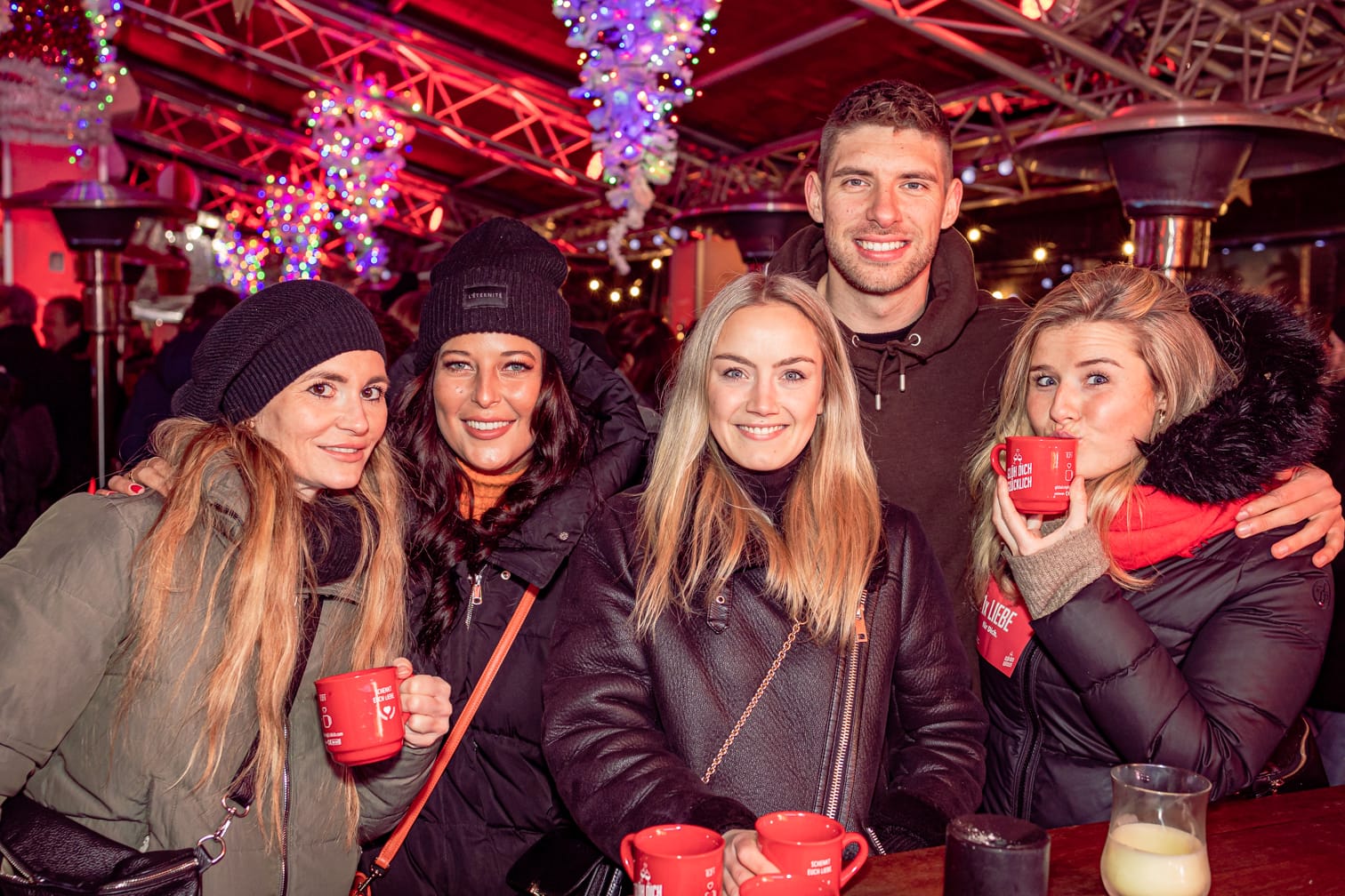 Je kälter die Temperaturen, desto leckerer der Glühwein. 