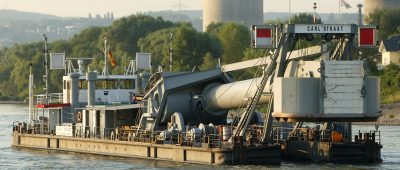 Taucherglockenschiff "Carl Straat" auf dem Rhein