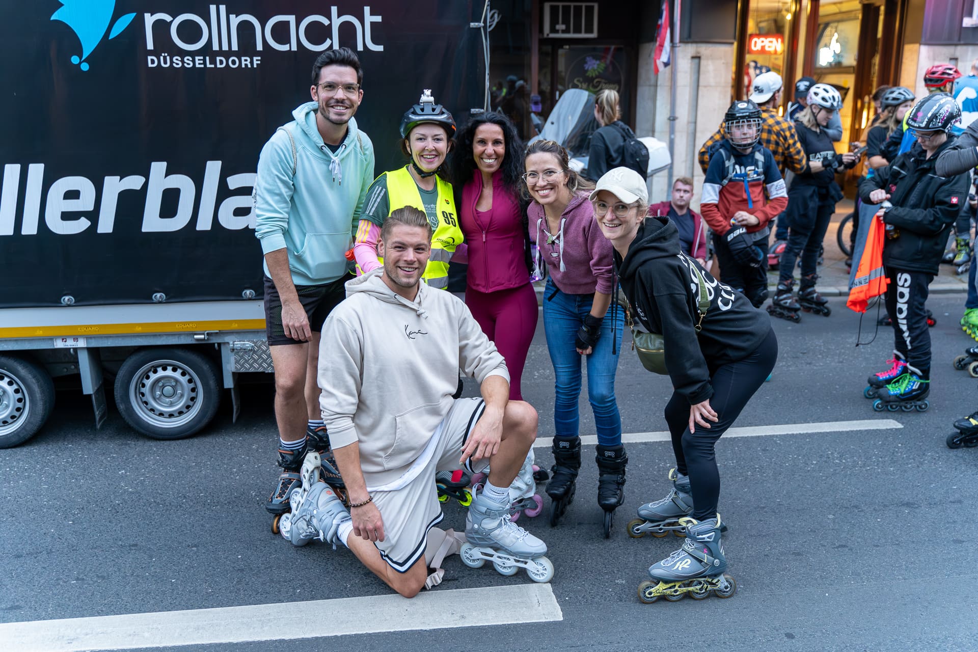 Die vorerst letzte Rollnacht führte die Teilnehmer zur Handelskammer Düsseldorf. 