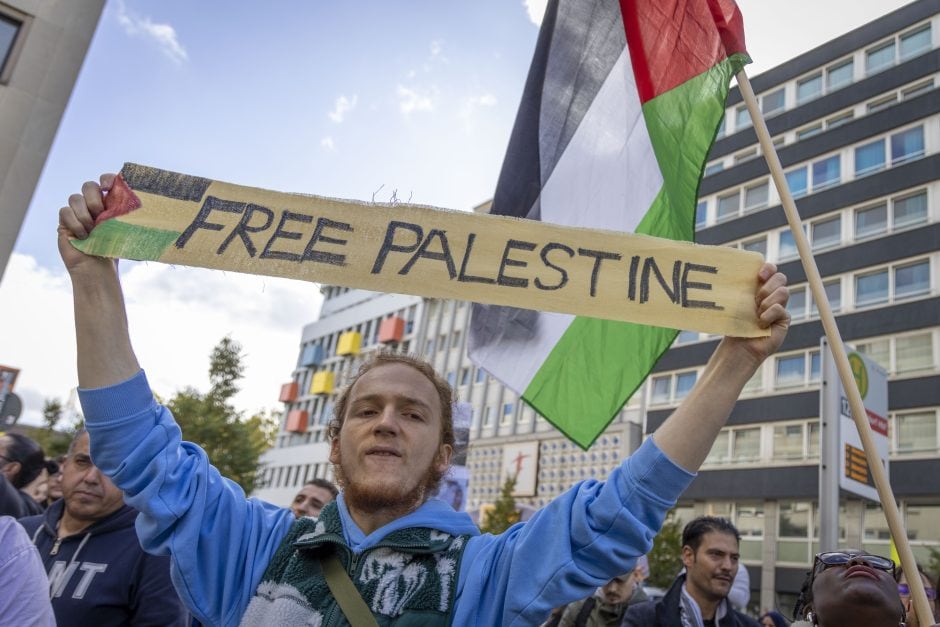 Nahostkonflikt – Pro-Palästina-Demonstration in Düsseldorf