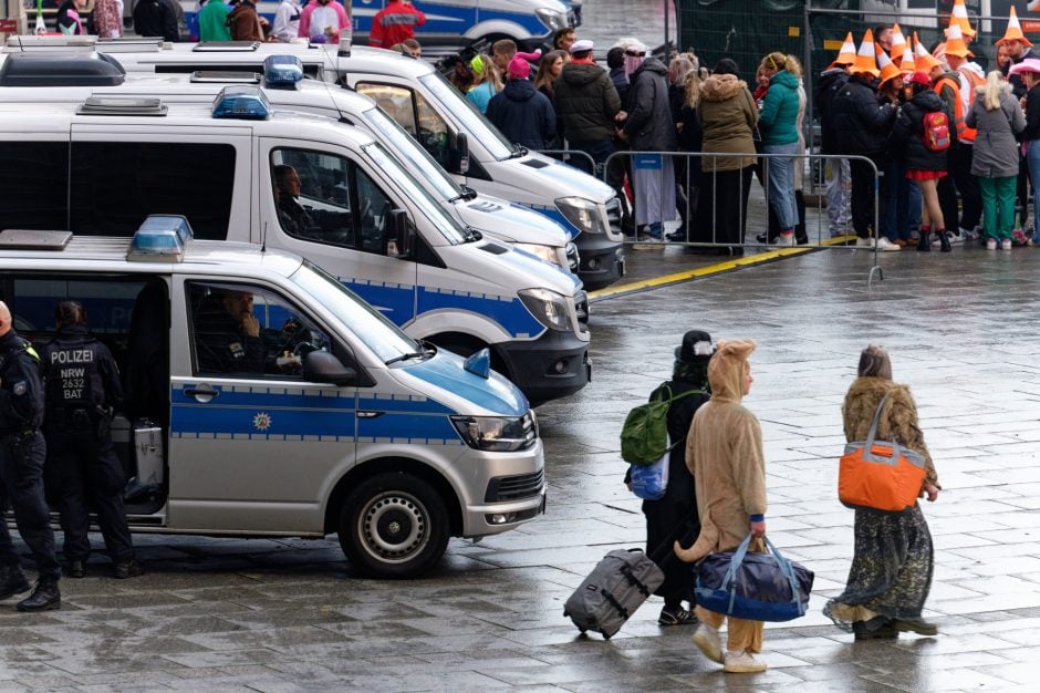 Karneval in Köln – Karnevalisten am 11.11.2023