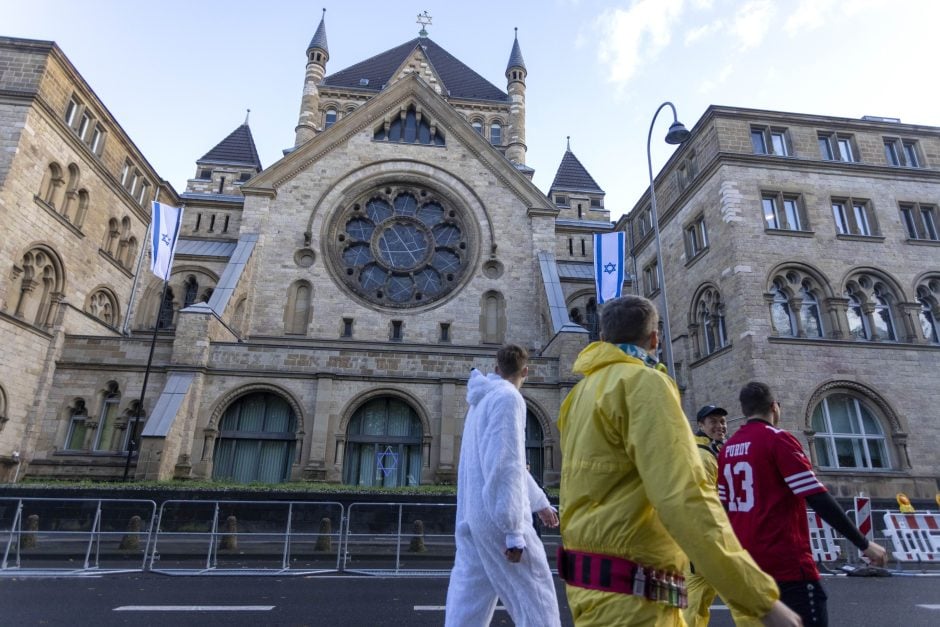 Karneval in Köln – Karnevalisten am 11.11.2023