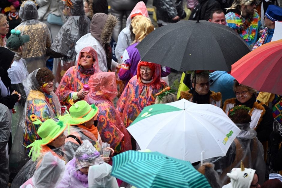 Altweiber Düsseldorf Karneval 2024