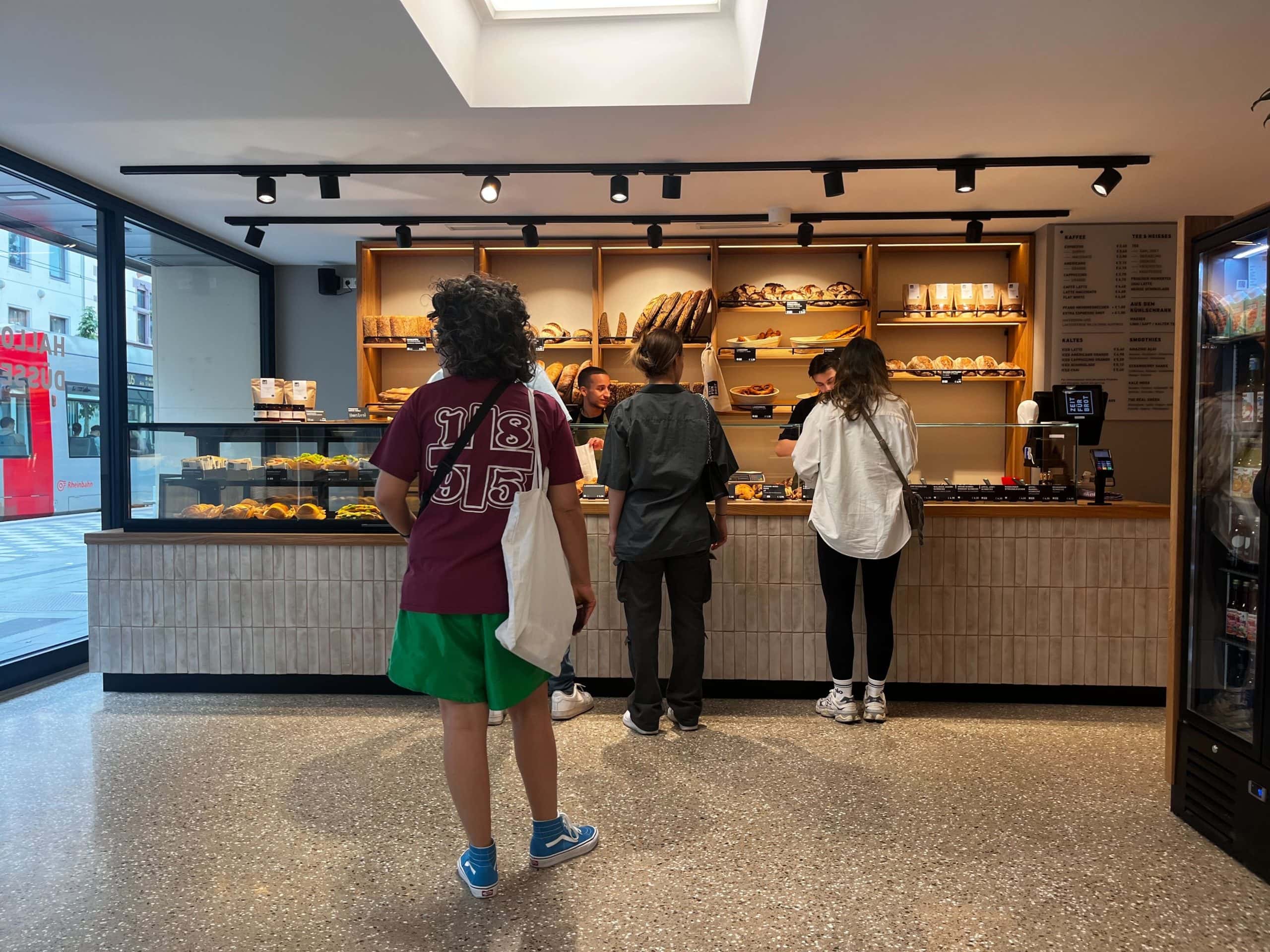 „Zeit für Brot“ in Düsseldorf: Das erwartet euch in der beliebten Bio-Bäckerei