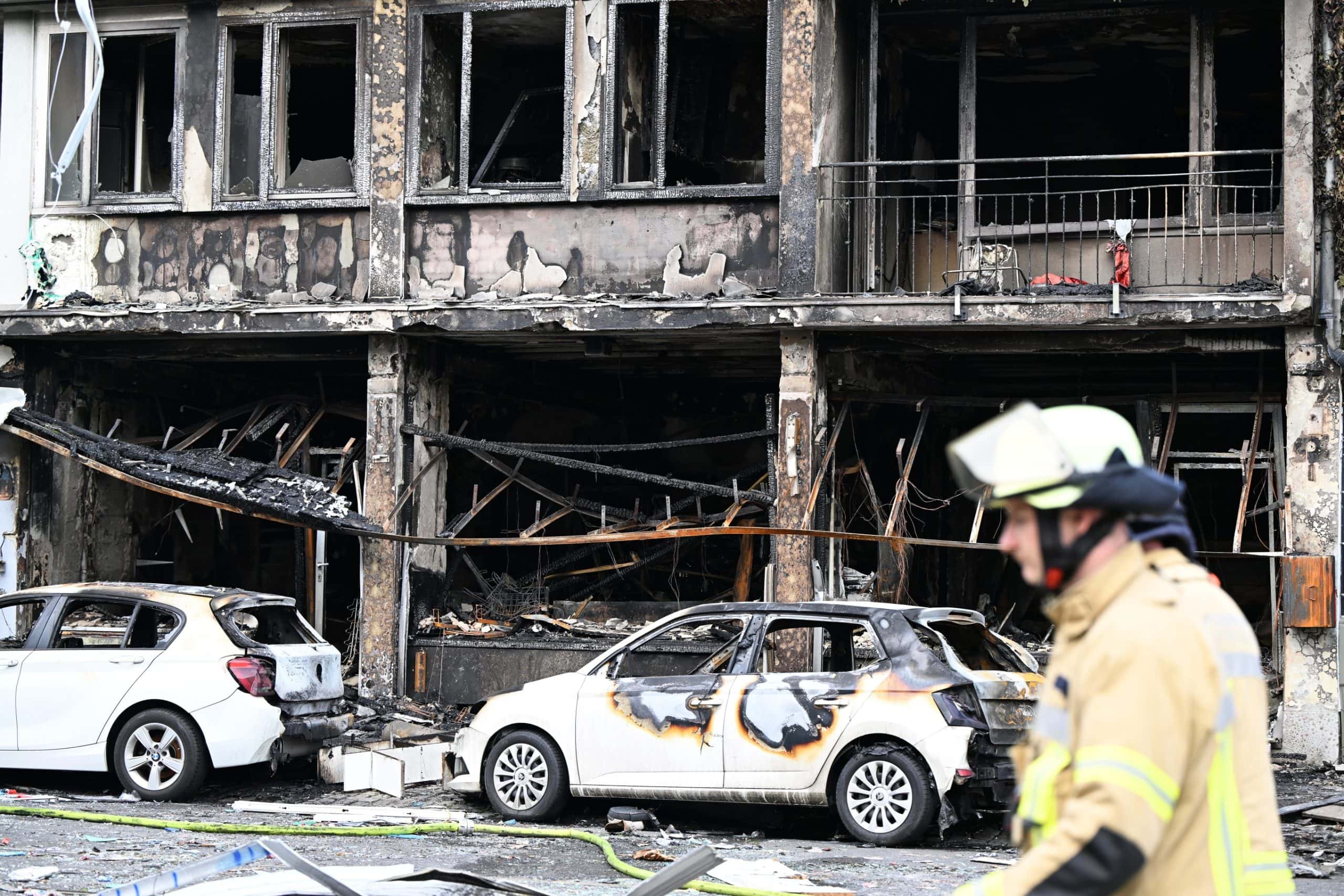 Tote und Verletzte bei Brand in Düsseldorf