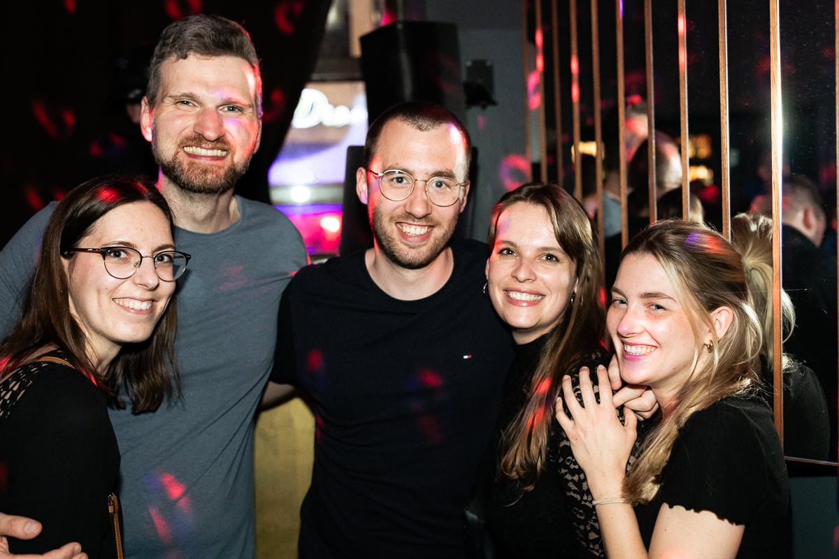 Keine halben Sachen zum Start ins Wochenende: In der Elephant Bar ging es wieder heiß her!