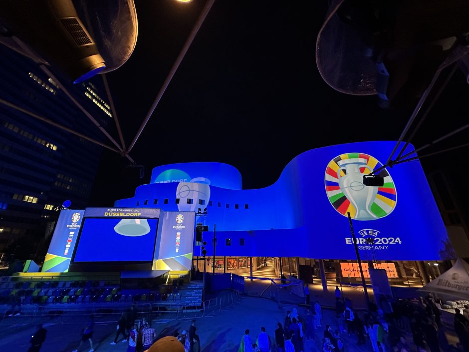 "A Skyful of Light" am Schauspielhaus Düsseldorf