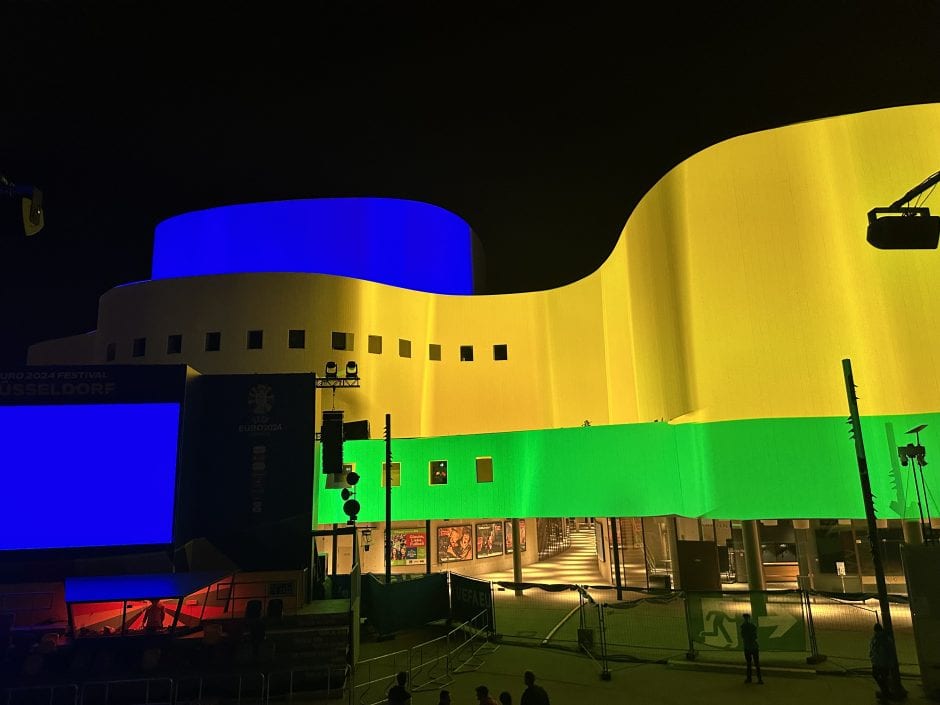 "A Skyful of Light" am Schauspielhaus Düsseldorf