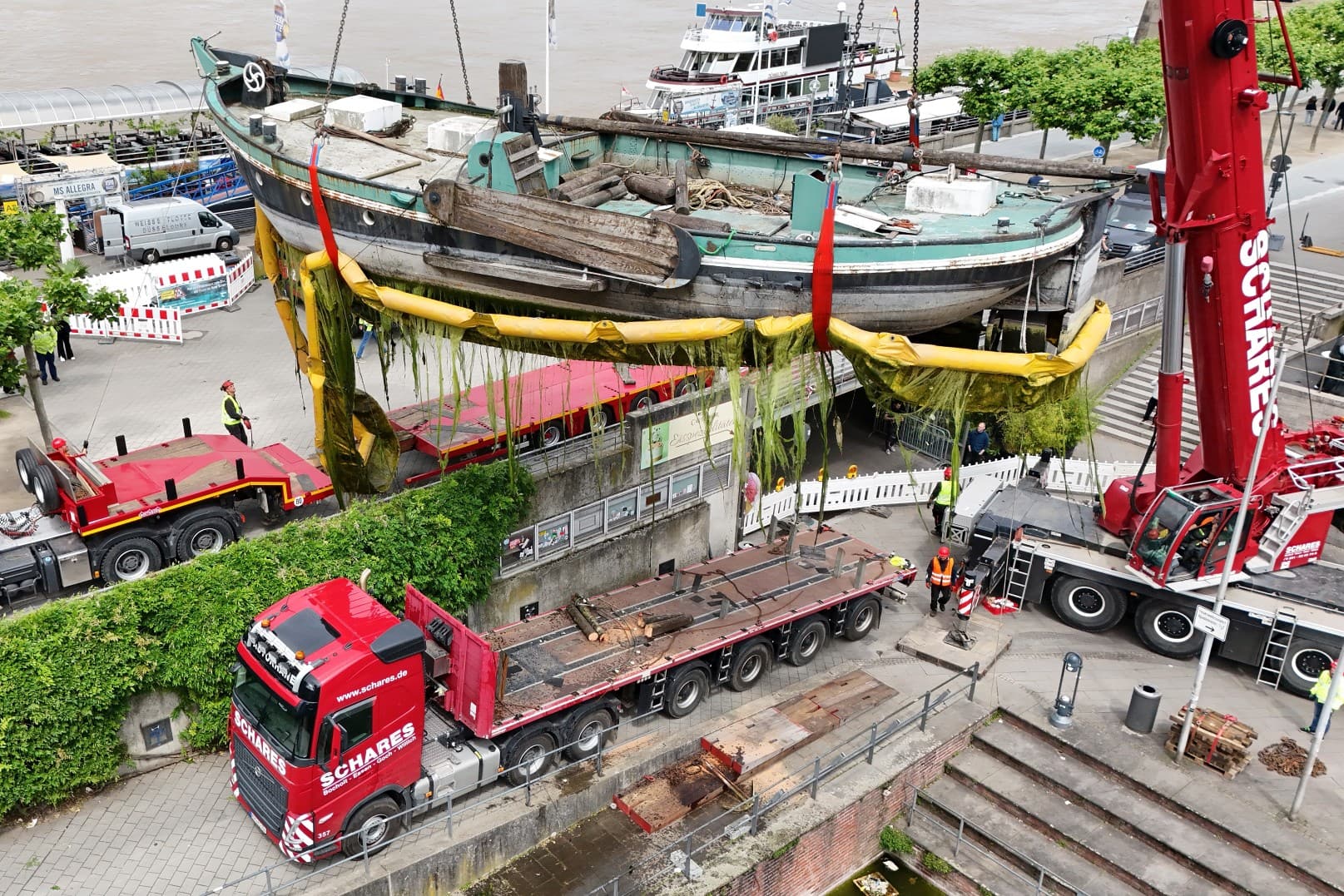 Alter Hafen Düsseldorf Aalschokker