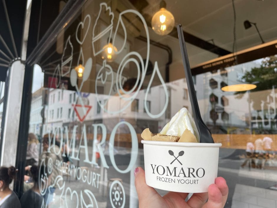 Yomaro Düsseldorf Carlsplatz