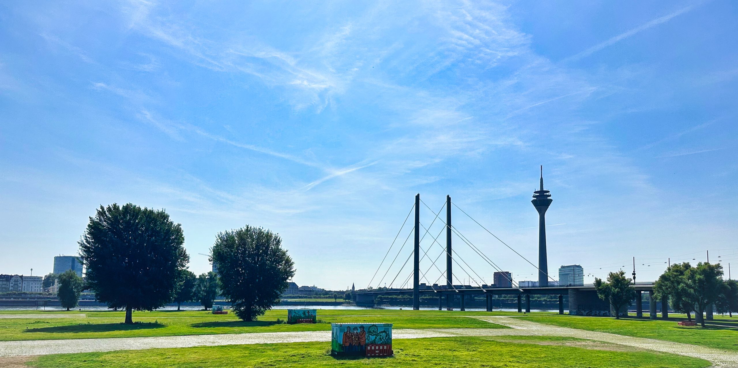 Düsseldorf Rheinturm