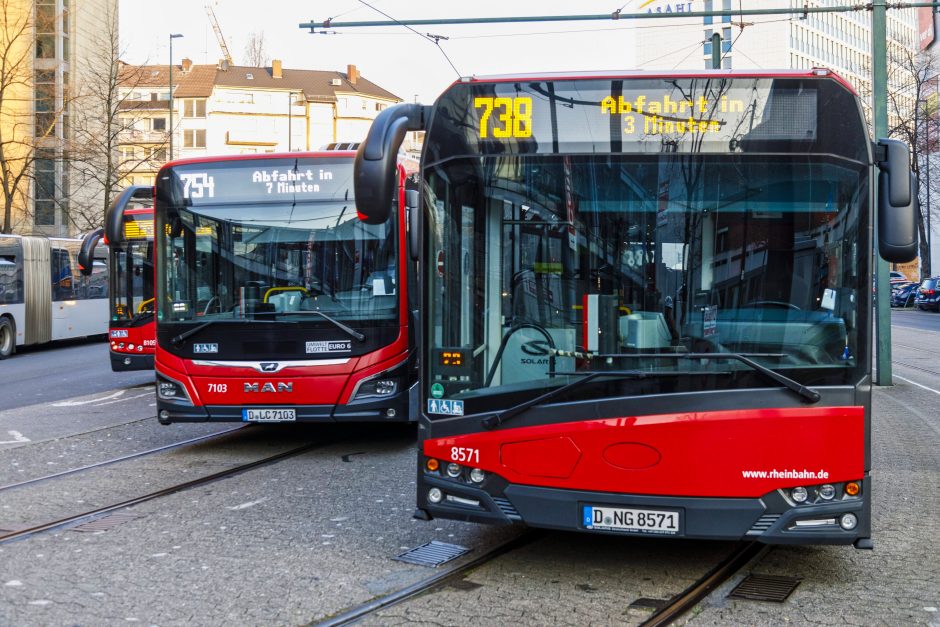 Rheinbahn Bus Düsseldorf HBF Bahnhof